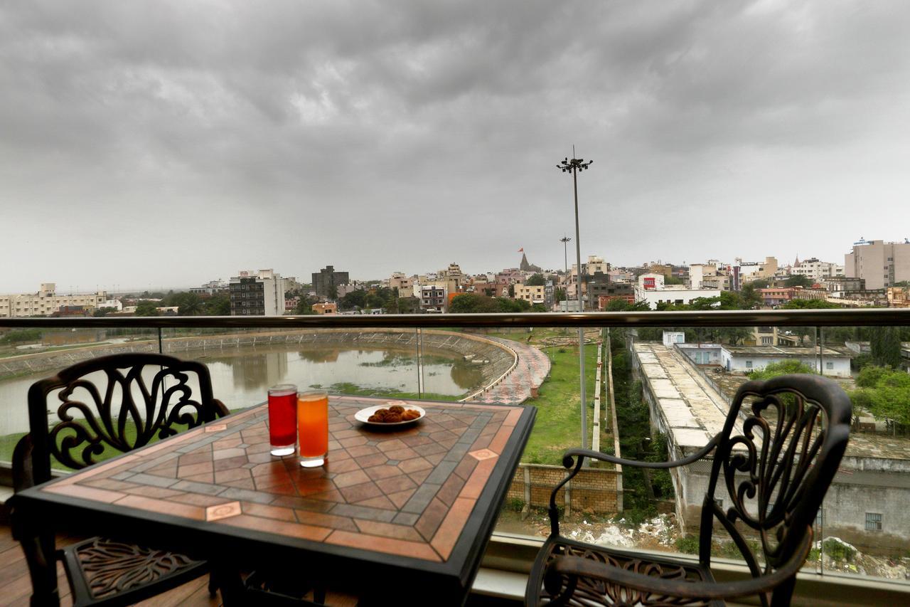 Vits Devbhumi, Dwarka Hotel Екстериор снимка